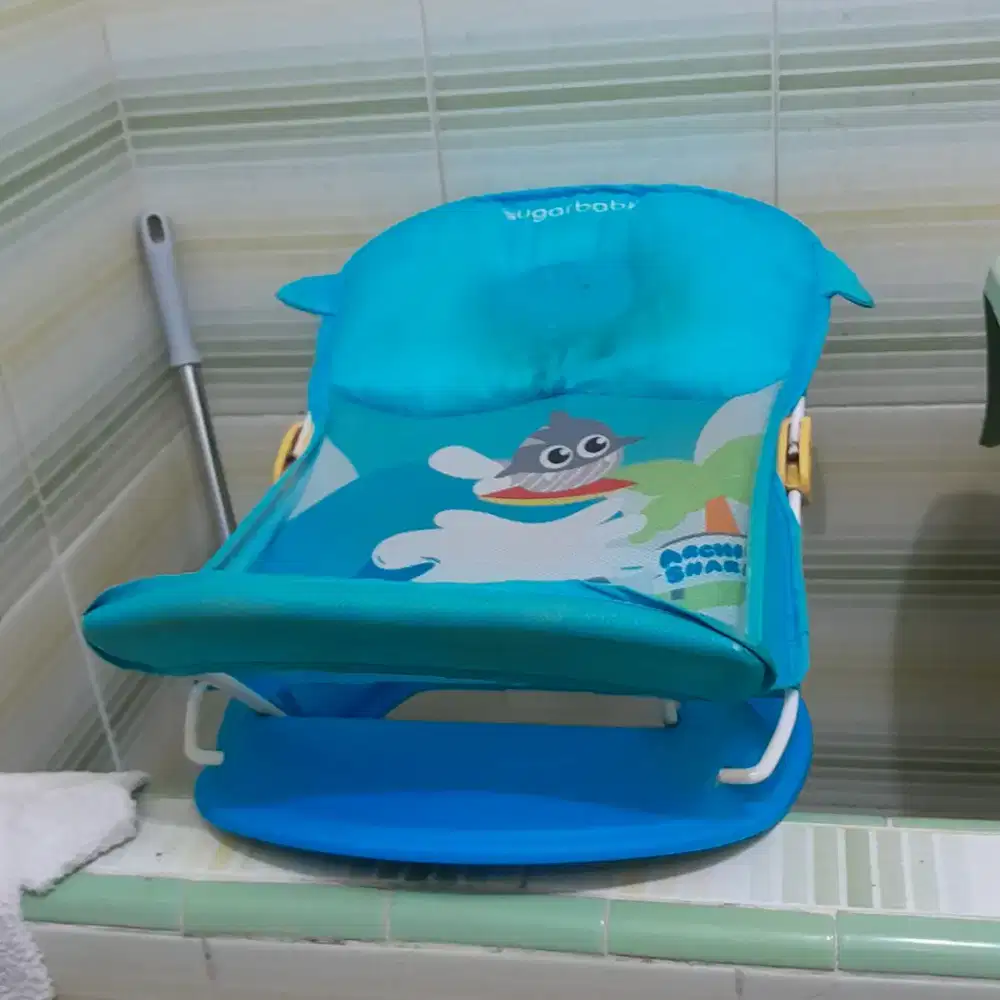 TEMPAT MANDI BAYI SUGAR BABY MOTIF SHARK. SECOND MSH BAGUS. MURAH