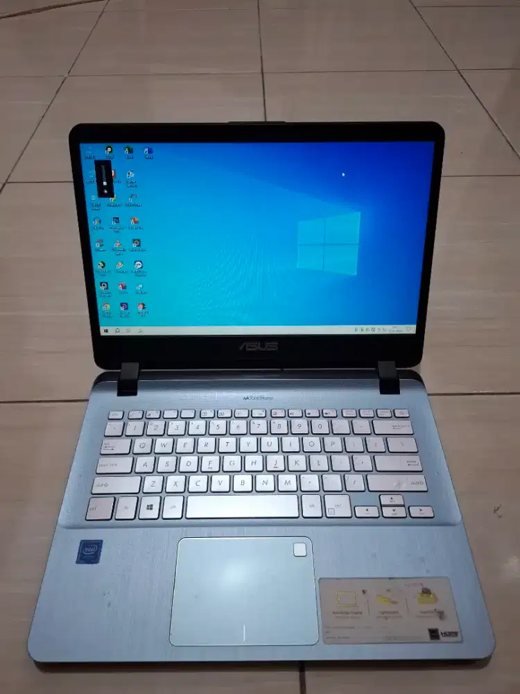 Laptop Asus Celeron N4000 Ram 8 gb