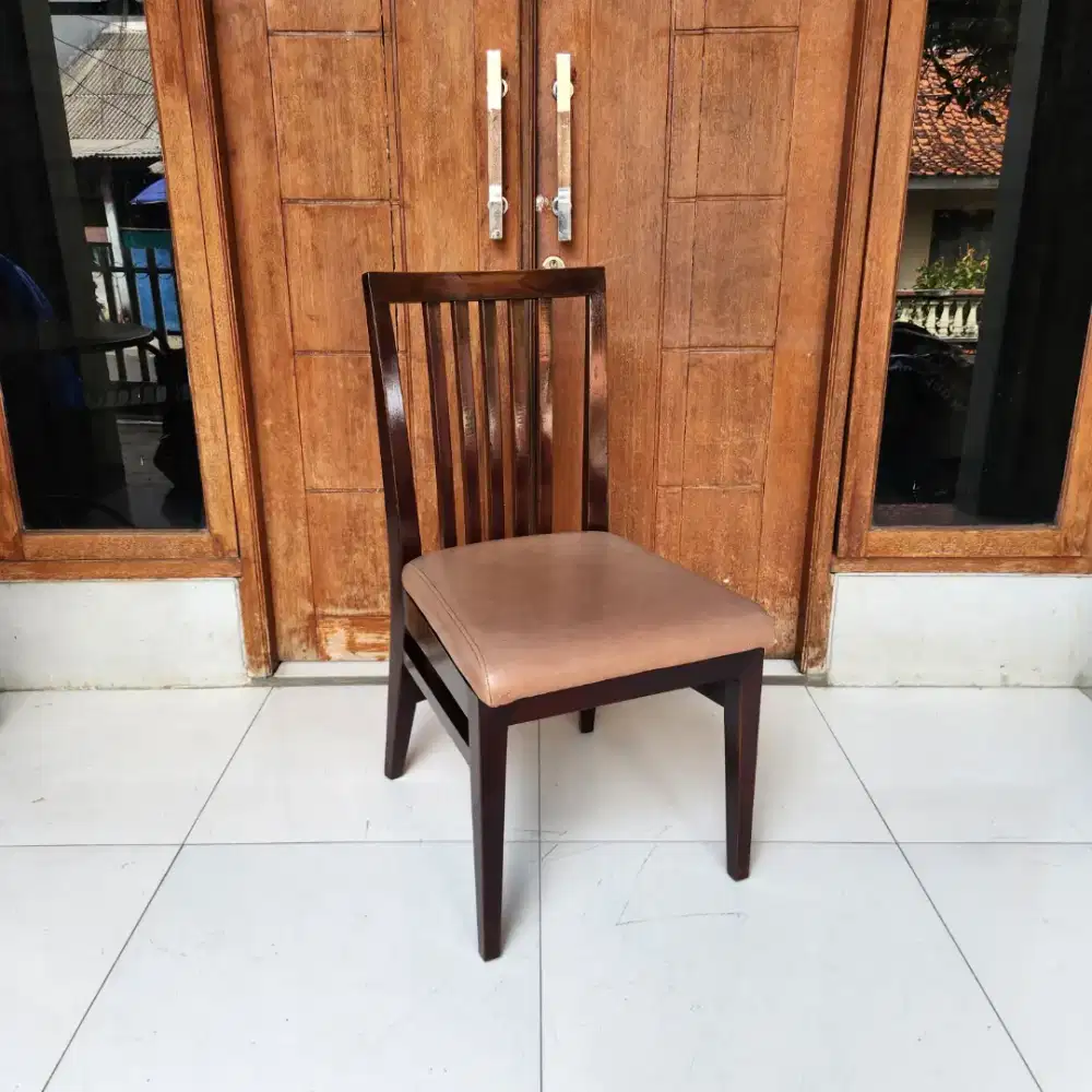 Kursi ex Cafe - ex Resto K19