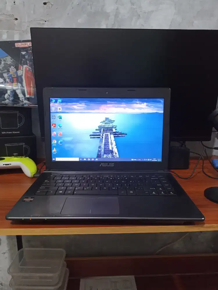 LAPTOP ASUS X45U 4/256 GB WINDOWS 10 PRO AMD E-350 RADEON E2 VISION