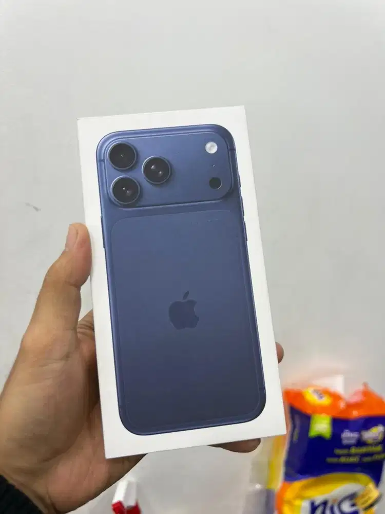 17 Pro Max 512GB Blue Baru