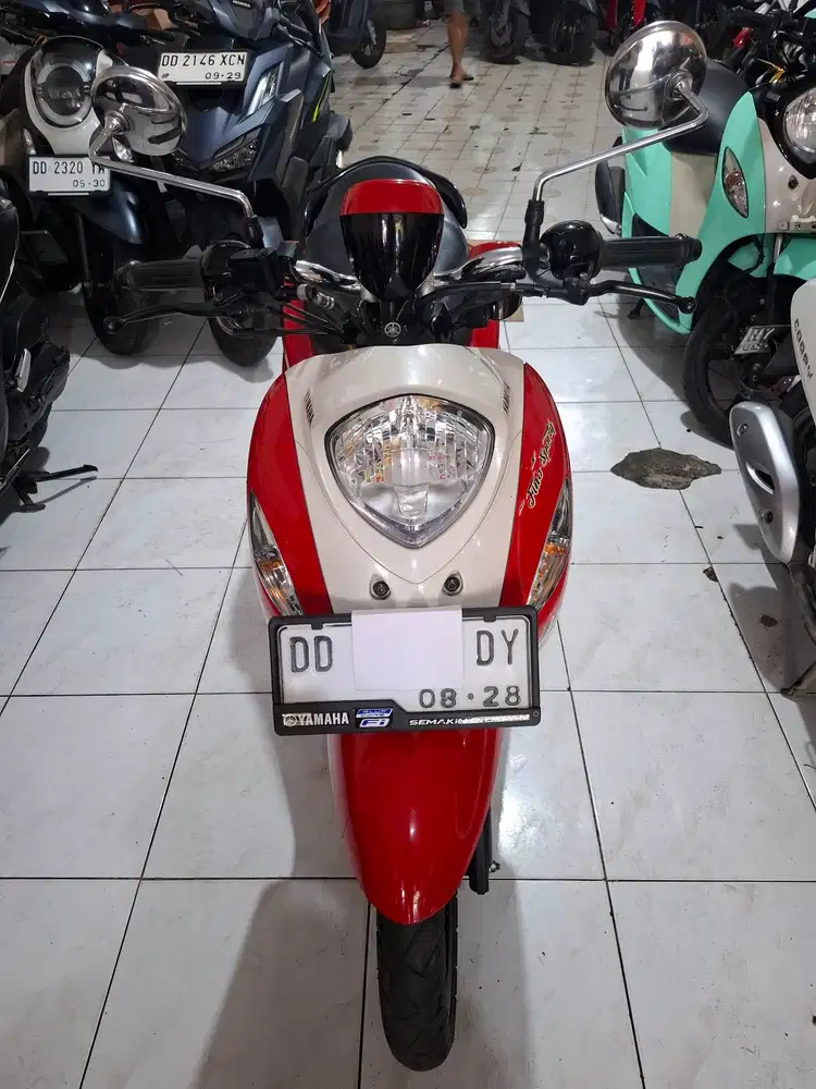 Yamaha fino sporty 125cc 2023 merah hitam