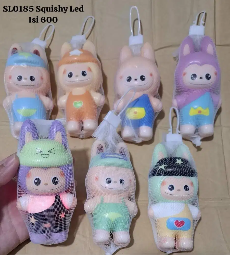 Jual Squishy LED , 1 Coly nya isi 600 Pcs. Barang Gress kardus BossQu.