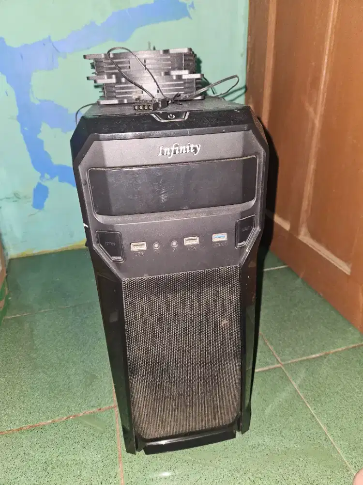 Casing Mid Tower Infinity Rave + 4 pcs fan casing cubegaming