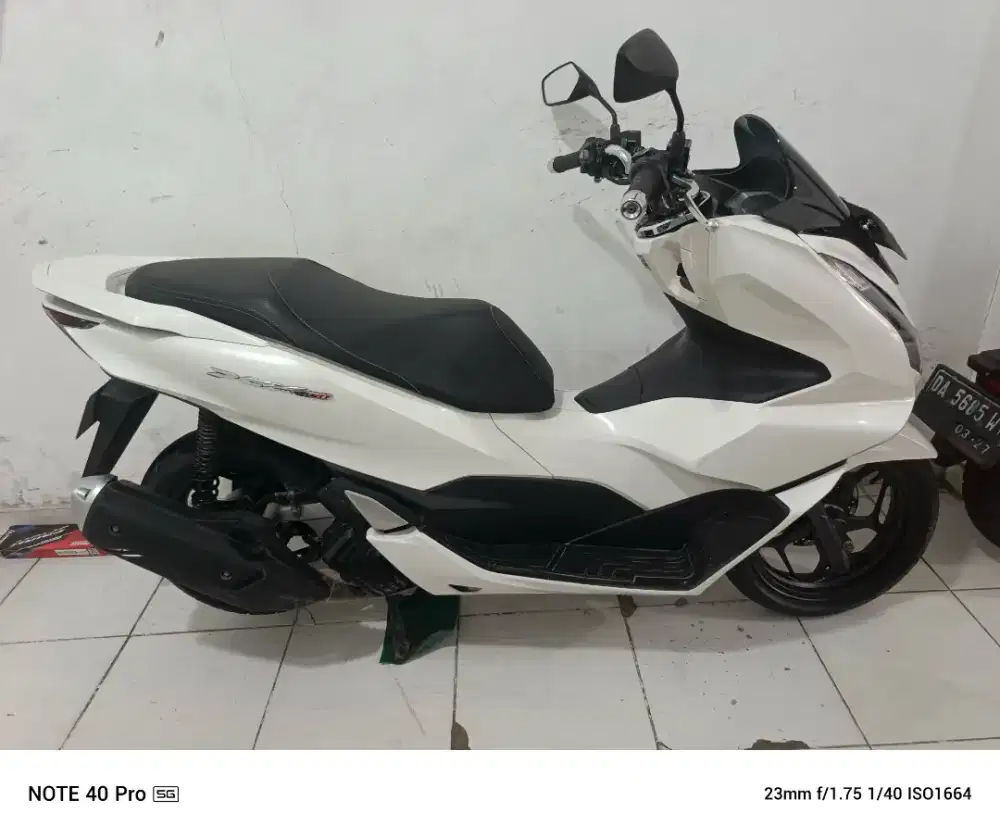 Jual beli PCX th2022 seberang warung mas bro hairi motor bjm