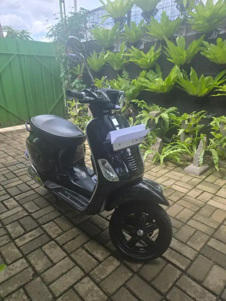 Vespa Metic S 3vie 150 cantik mulus kinclong apik bangget