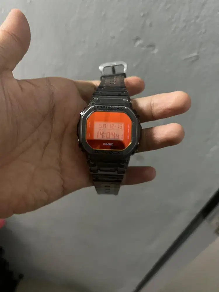 Jam tangan gshock dw 5600 tls transparent