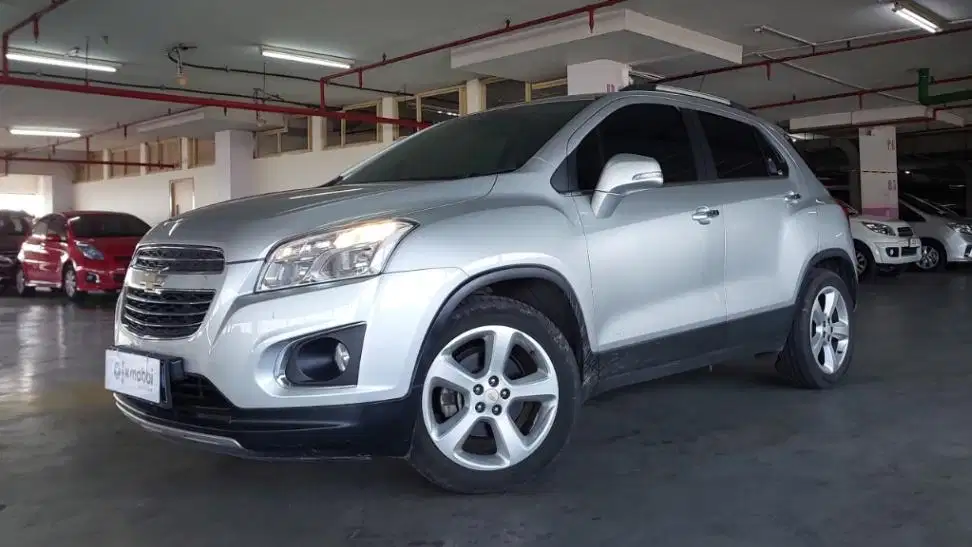 TDP 6,JT Chevrolet Trax 1.4 Turbo LTZ Bensin-AT Silver 2016