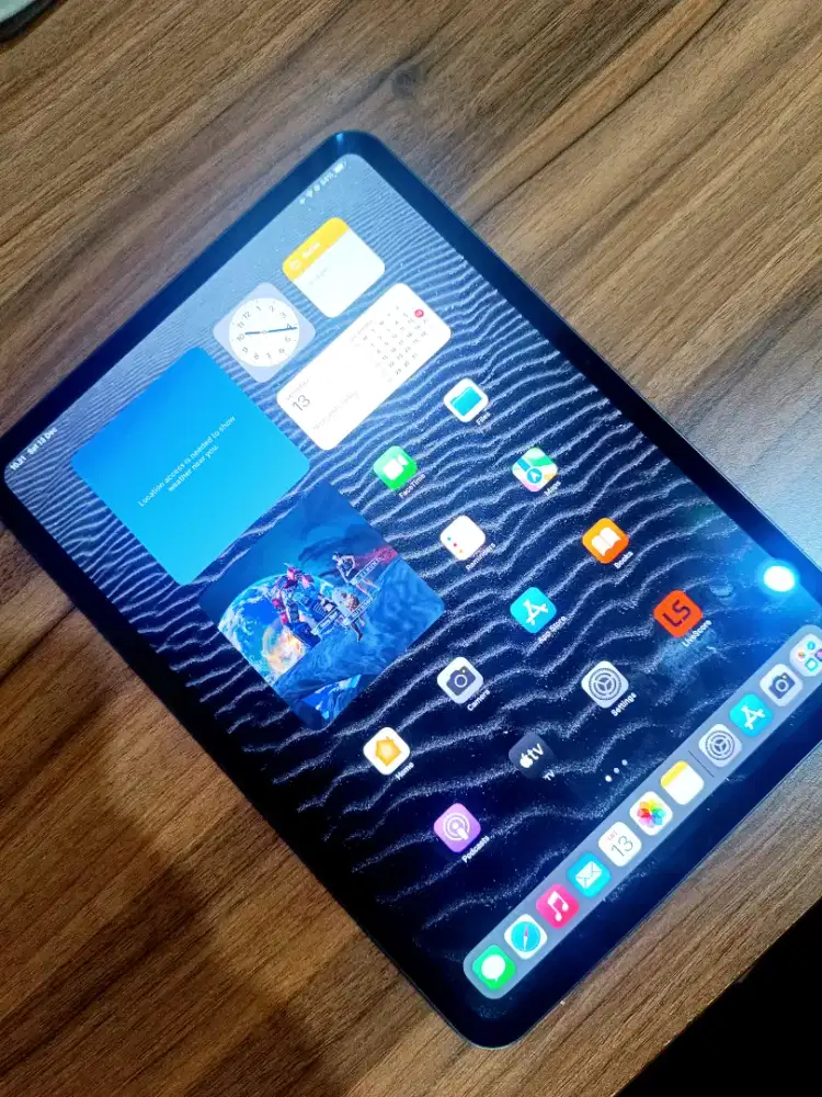 FS Ipad M4 256gb Garansi Resmi Apple Indo Mint Condition!!