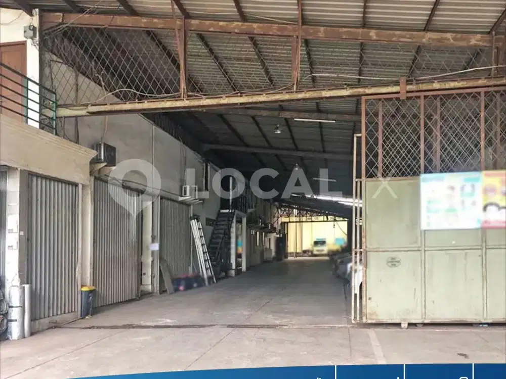 Gudang Raya Bekasi Timur Cakung, Jakarta Timur