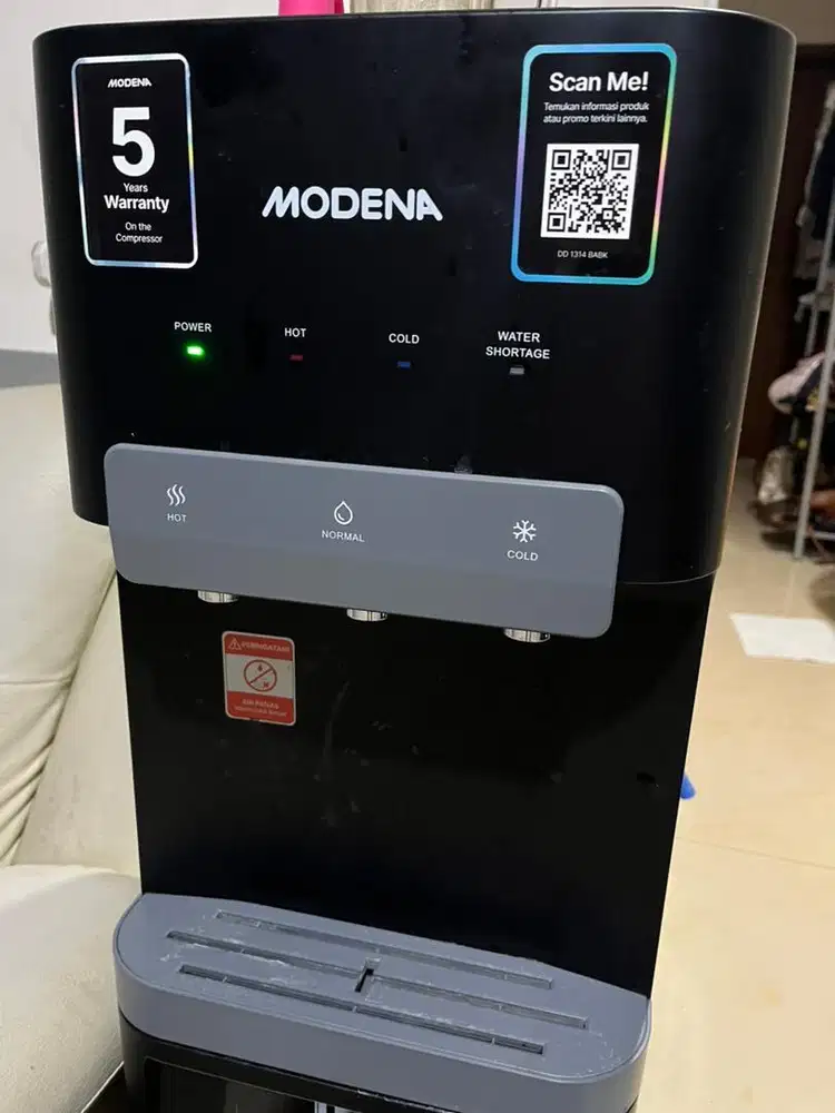Dispenser modena baru 3 bulan