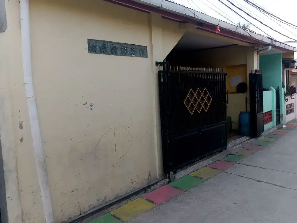 Jual Rumah Pribadi di Pusat Kota Jakarta Timur  (NEGO)