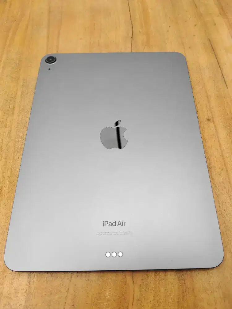 Dijual iPad Air 5 – 64GB WiFi Only | Kondisi Sangat Baik