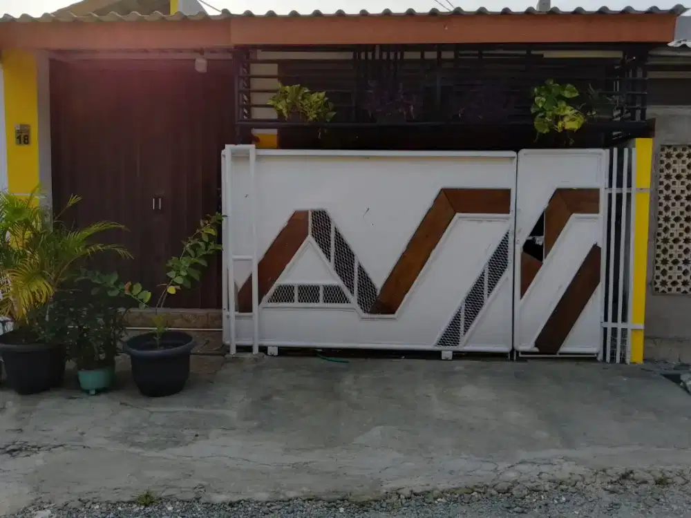 Di jual rumah Metland Cileungsi ch 1 no 18