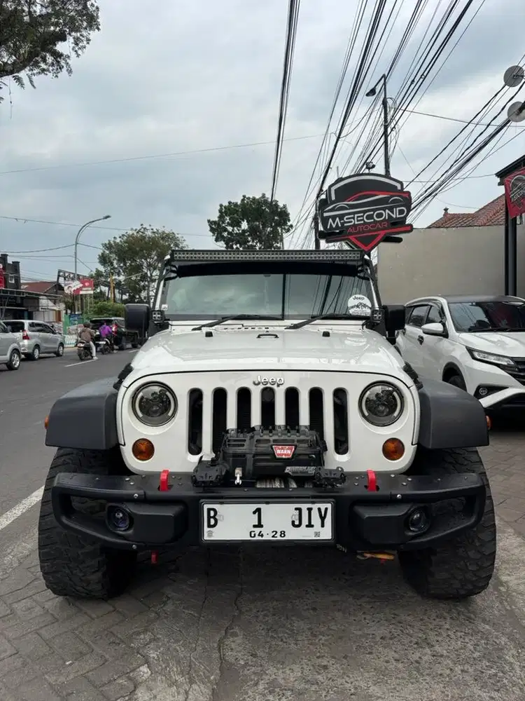 Jeep Wrangler 3.8 AT 2010