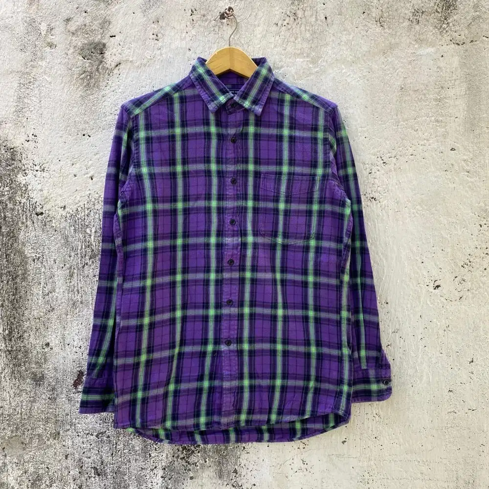 Flanel Uniqlo - Size S fit M - Baju Kemeja Flannel ungu