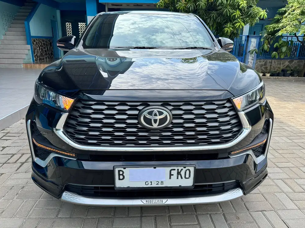 Toyota Kijang Innova 2023 Bensin