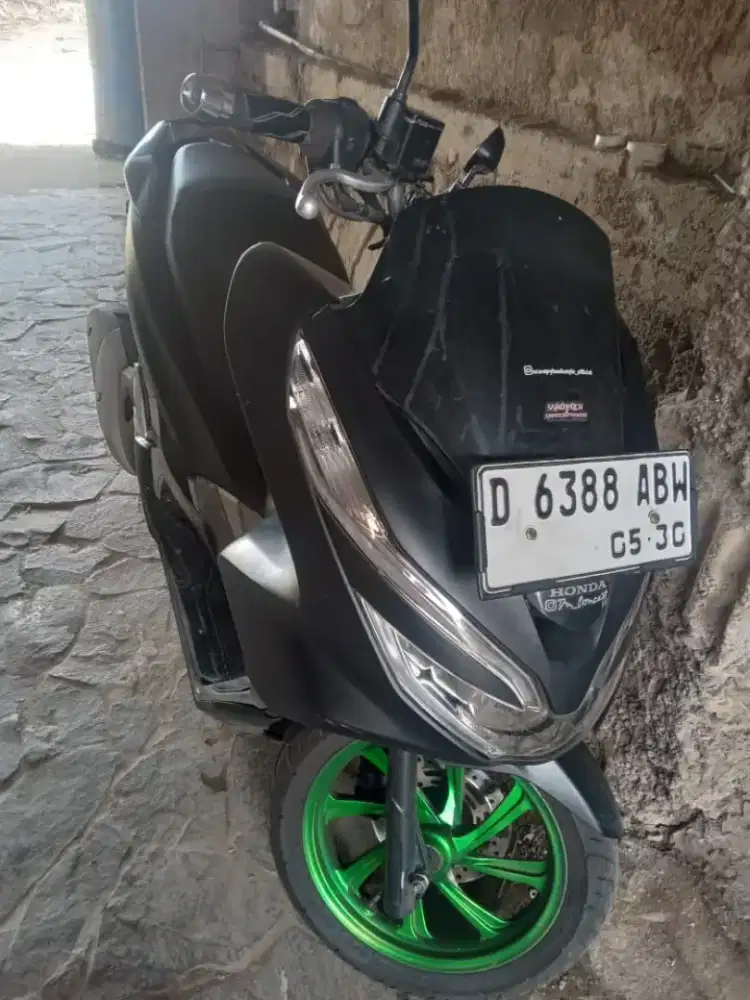 Dijual motor milik pribadi kondisi aman BPKB nama sendiri stnk jalan