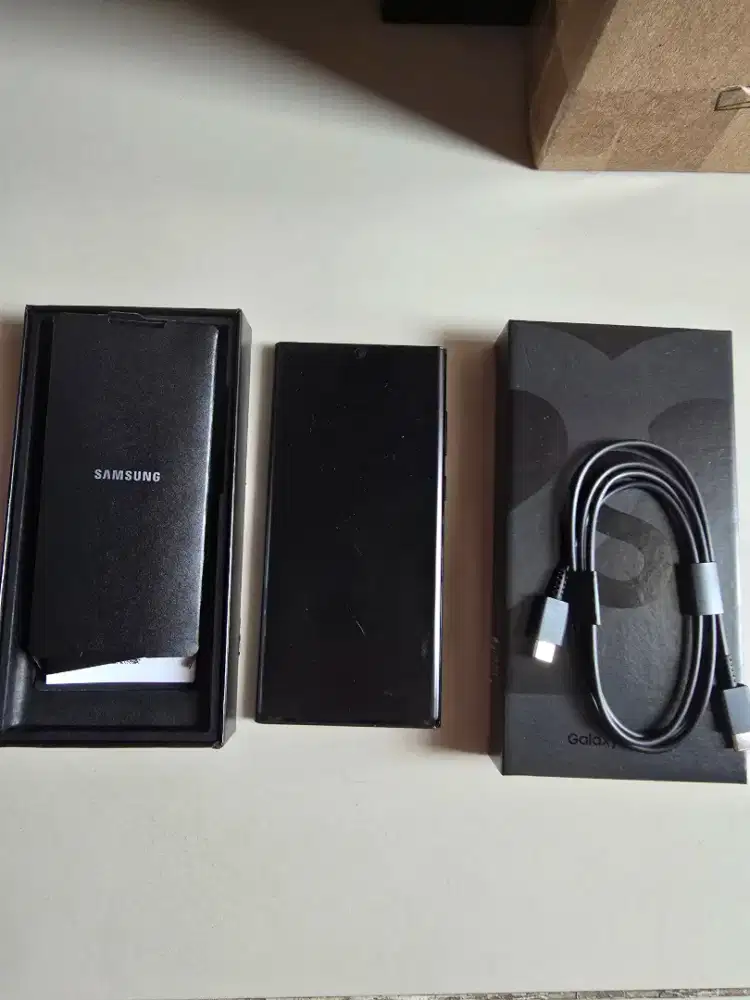Samsung S22Ultra 12/512GB Black