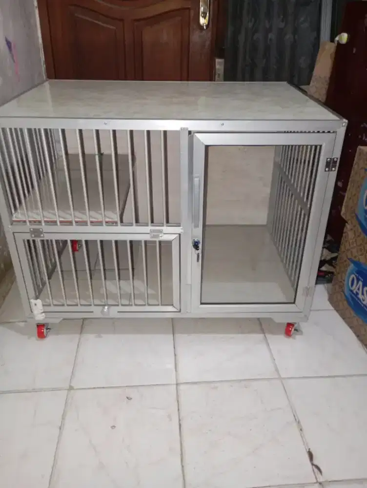 Kandang kucing alumunium