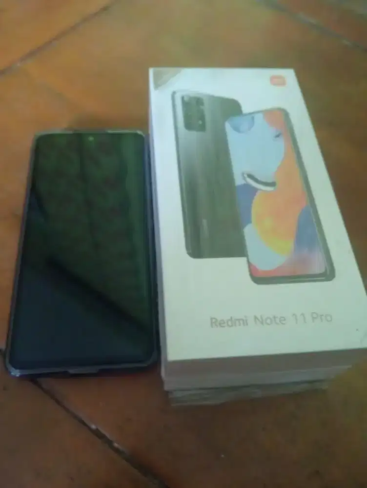 Redmi note 11 pro 6/128 Fullset Mulus