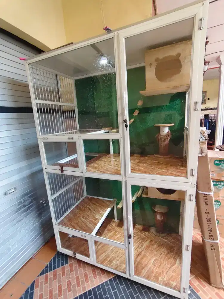 Kandang kucing besar premium