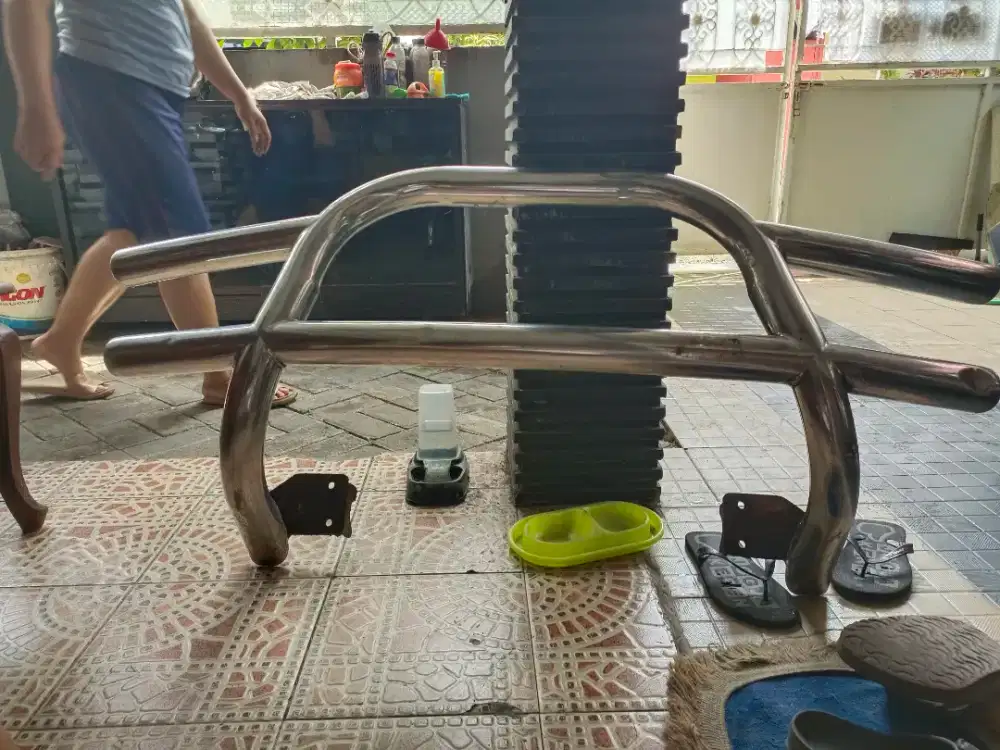 Dijual Bunper stainless untuk mobil panther atau kijang kapsul