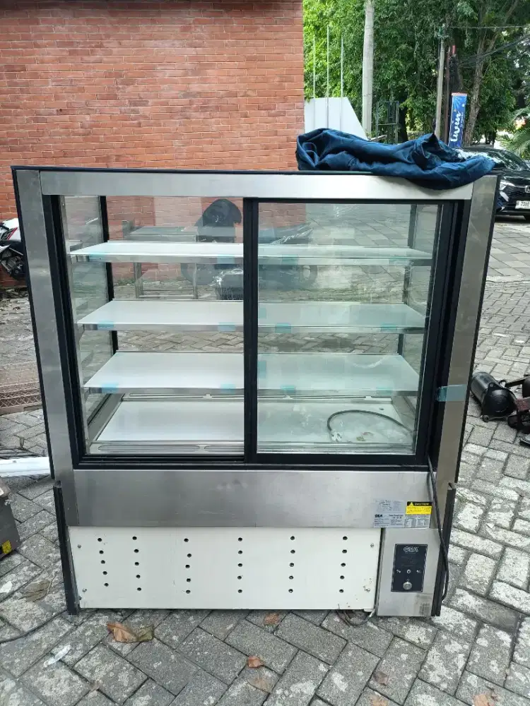 box cake display equitmen