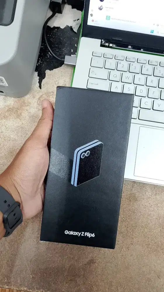 Samsung galaxy Z Flip6