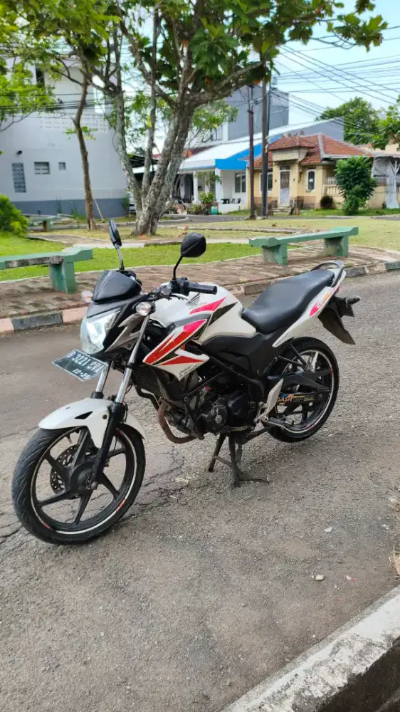 Jual cepat Cb150R old