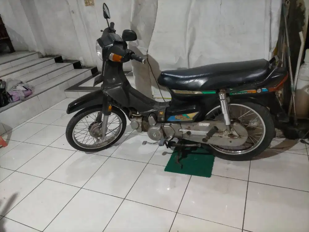 dijual honda astrea prima