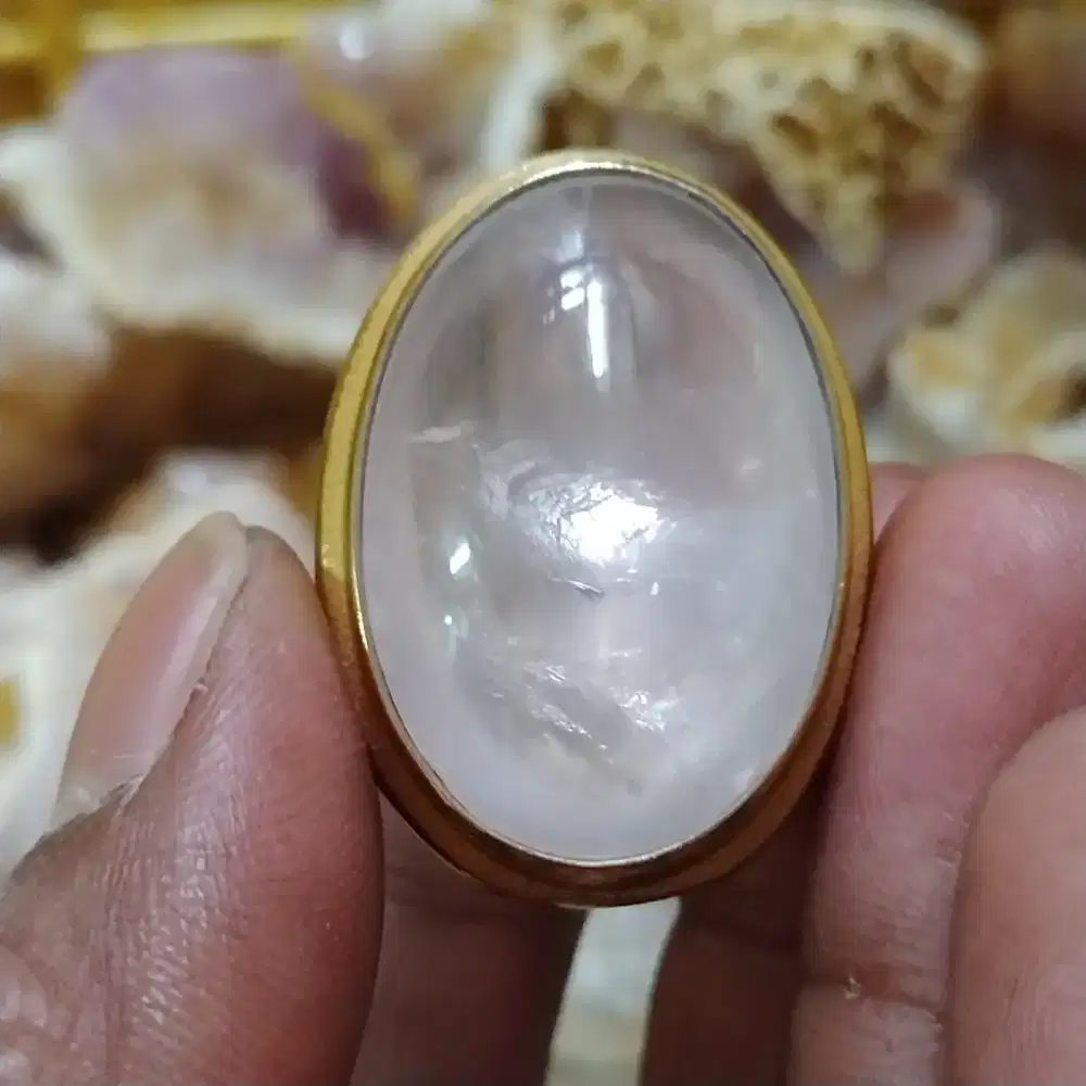 Kecubung quartz rose pink natural