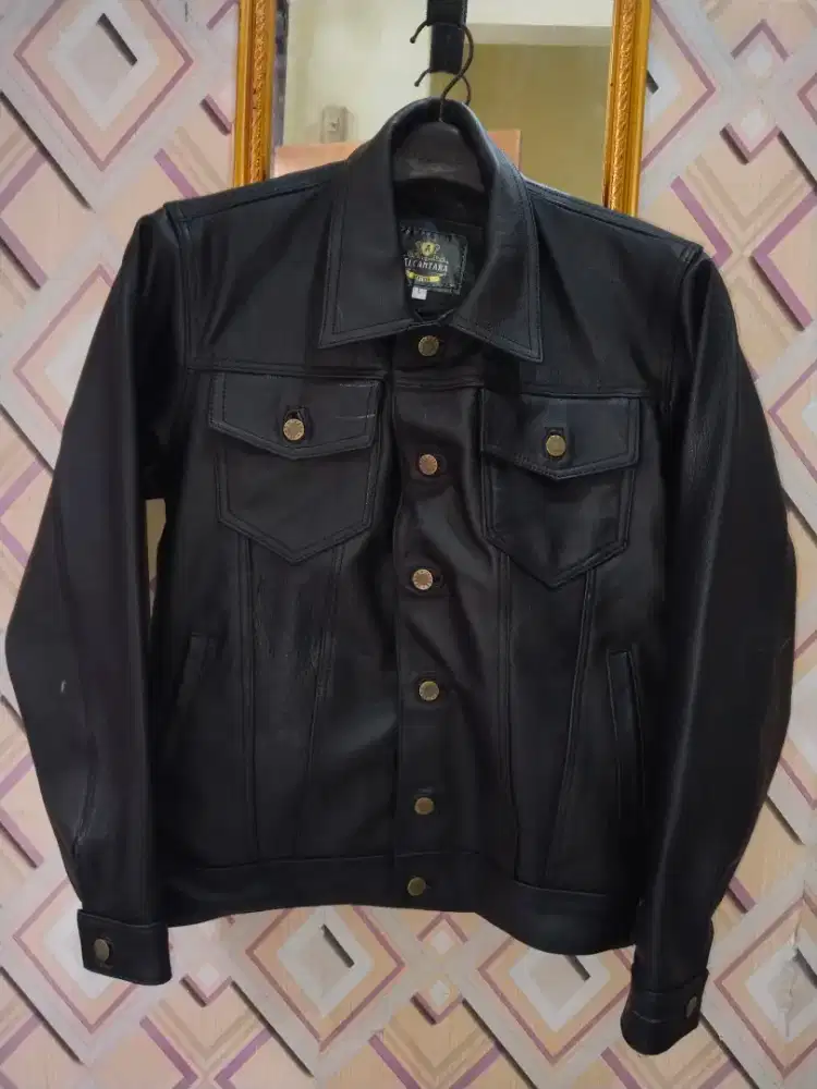 Jaket Kulit TRUCKER
