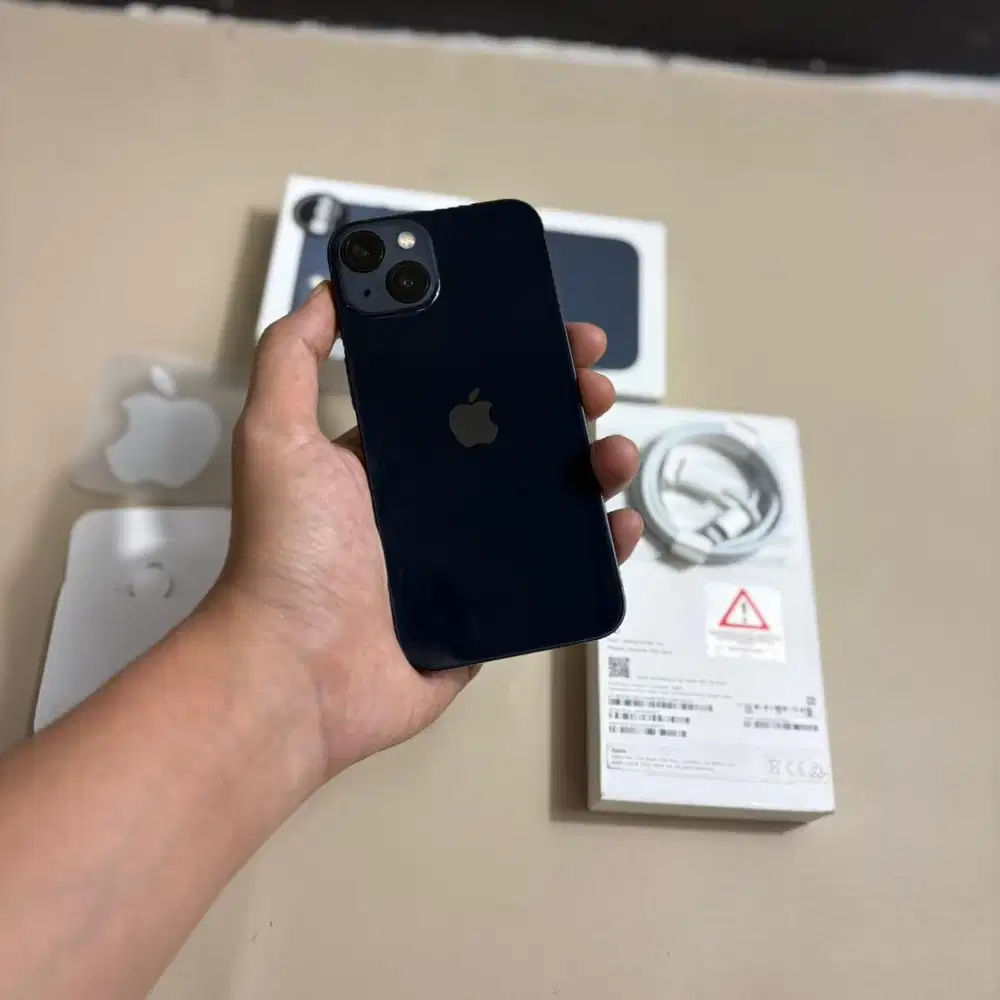 iPhone 13 Midnight 128GB iBox BH 100% Garansi resmi in November 2026