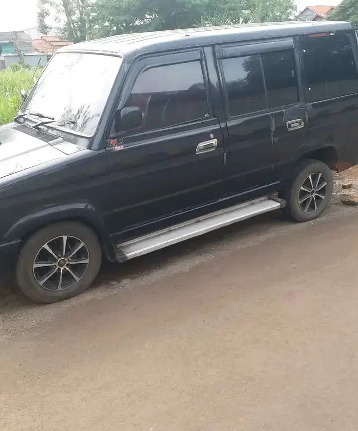 Toyota Kijang 1990 Bensin