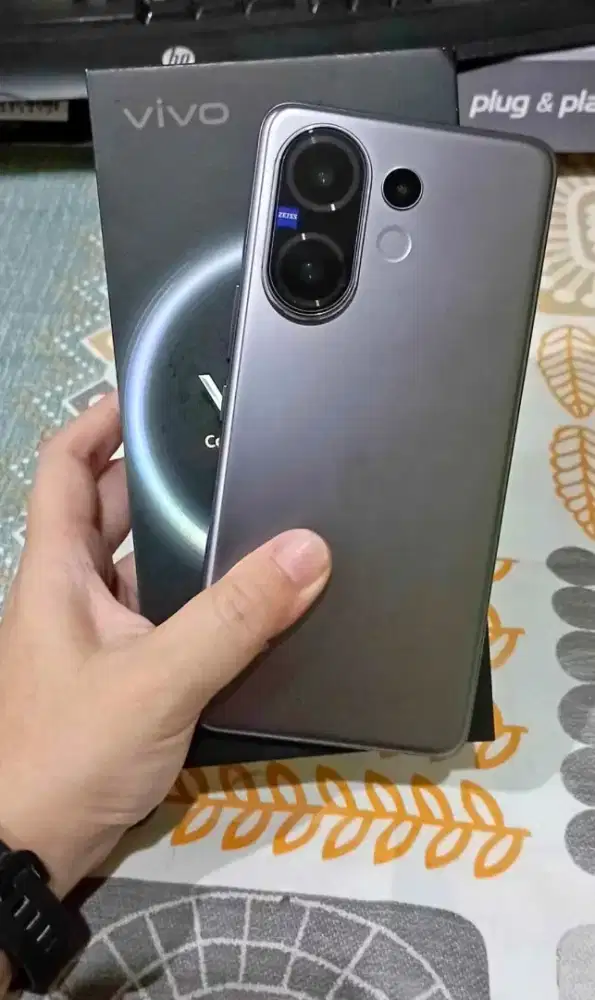 Vivo v60 8/256 bekas like new