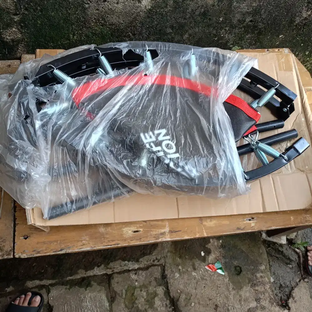 TRAMPOLIN GYM HERBALIVE