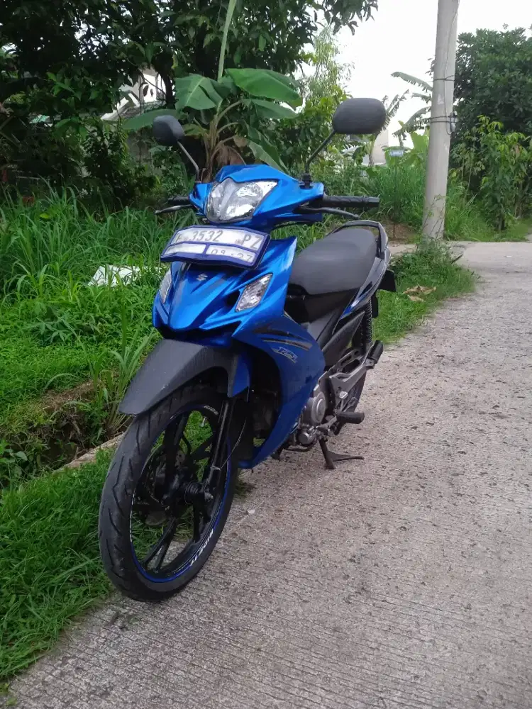 Suzuki Shogun Axelo 125 SP