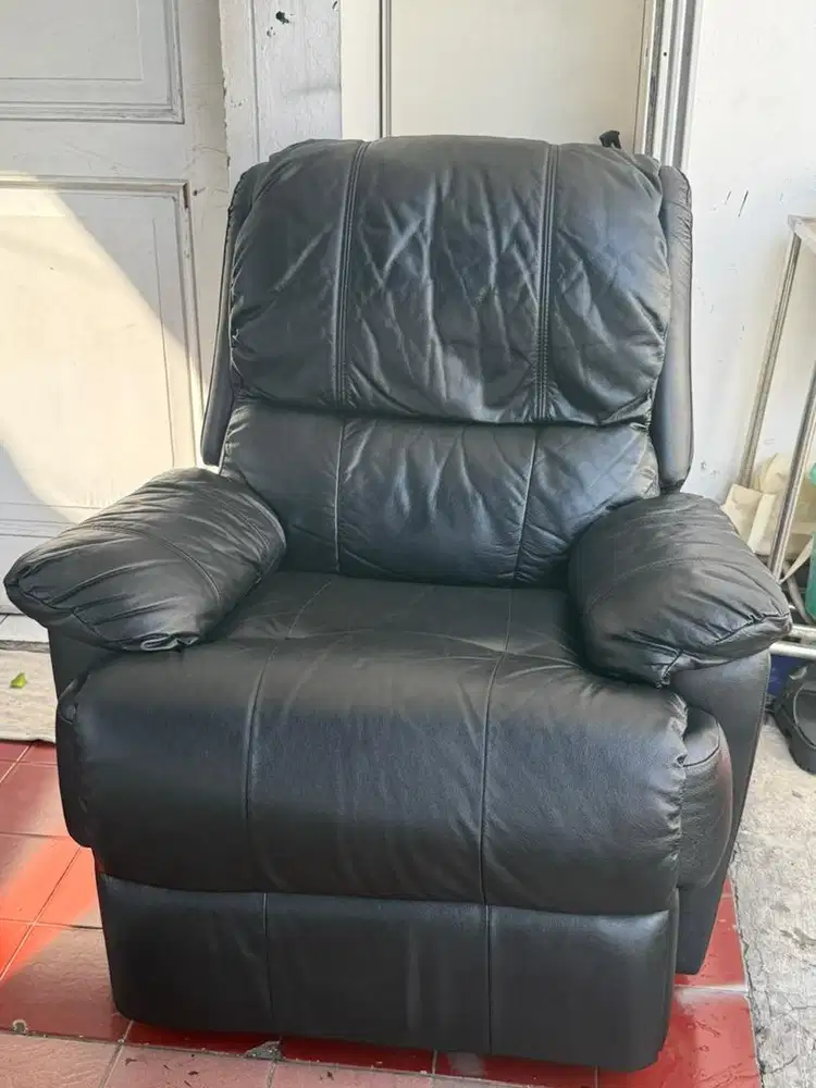 SOFA RECLINER SINGLE SEATER FULL LEATHER GENUINE ( KULIT ASLI )