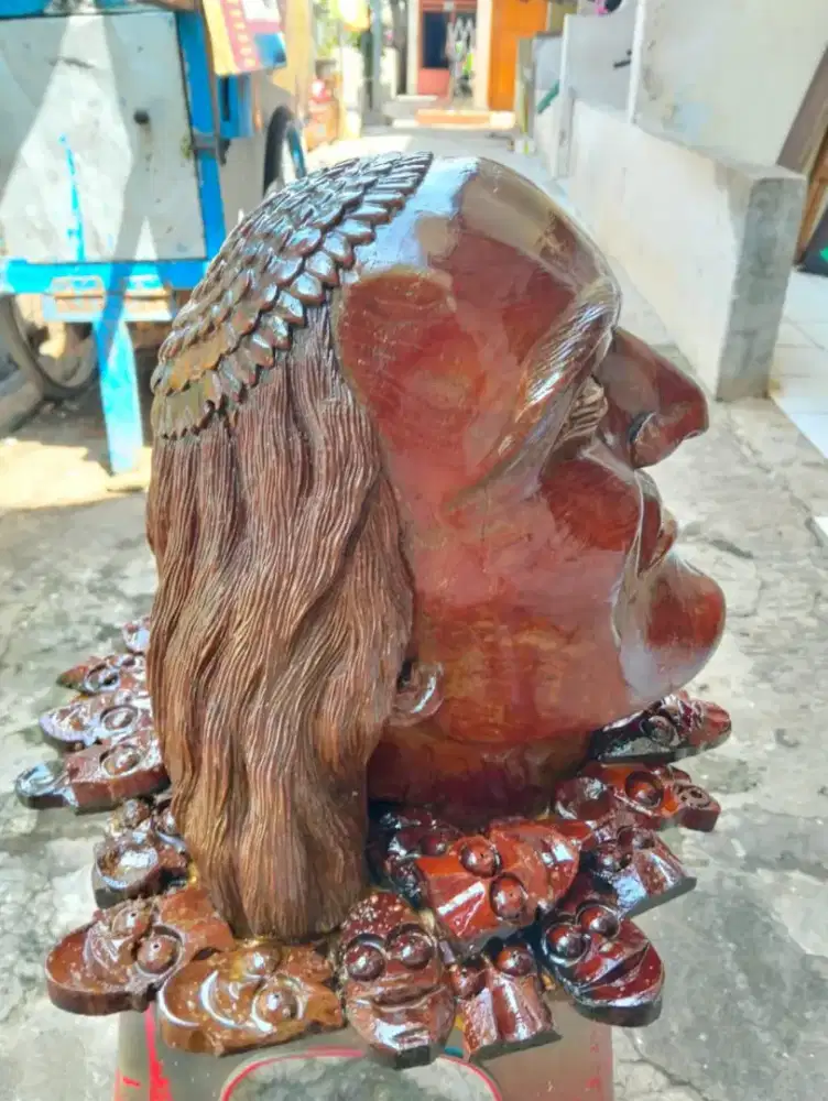 Patung Kayu Etnik Motif Kepala Suku Apache