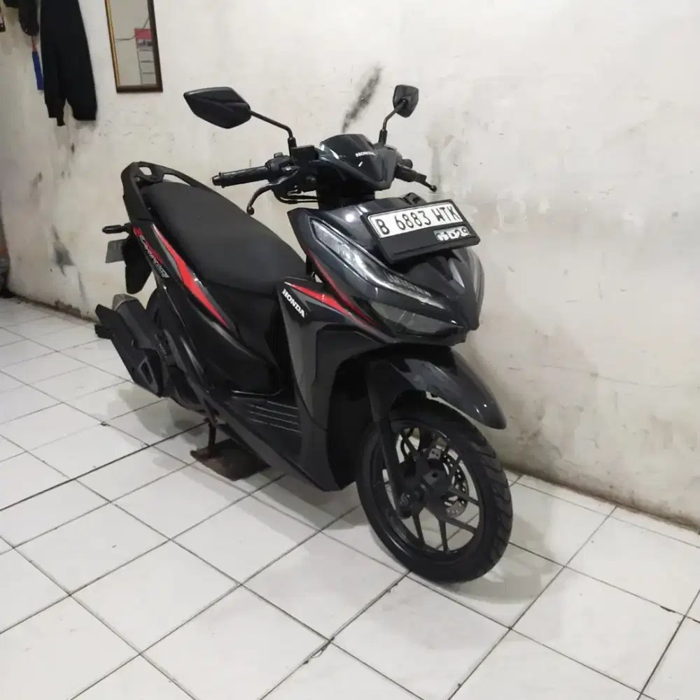 Honda Vario 125 New 2018 Orisinil lengkap Bagus