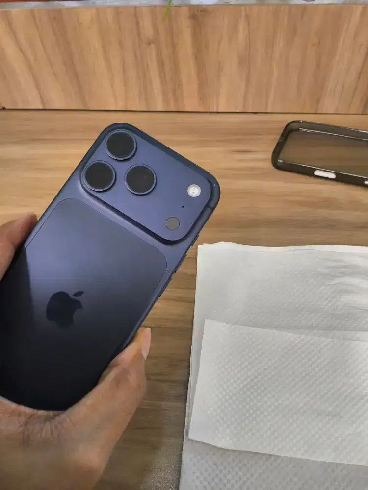 Iphone 17 Pro 256gb ,blue