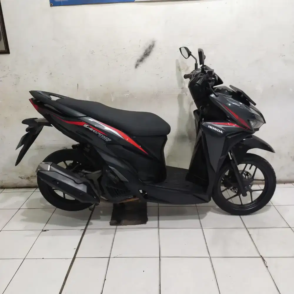 Honda Vario 125 New 2018 Orisinil Bagus lengkap