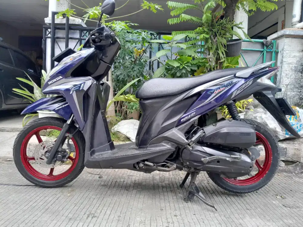 Honda Vario PGM-FI esp ISS