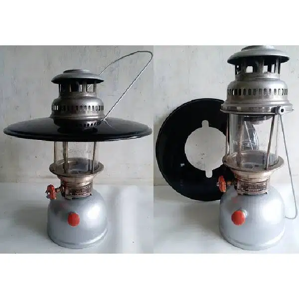 Vintage antik lampu strong king / petromax dari era kolonial