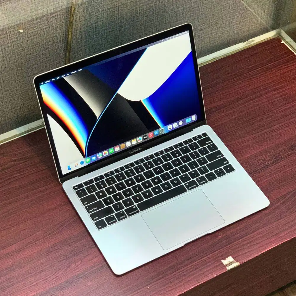 MACBOOK AIR 2019 16GB/256GB SILVER