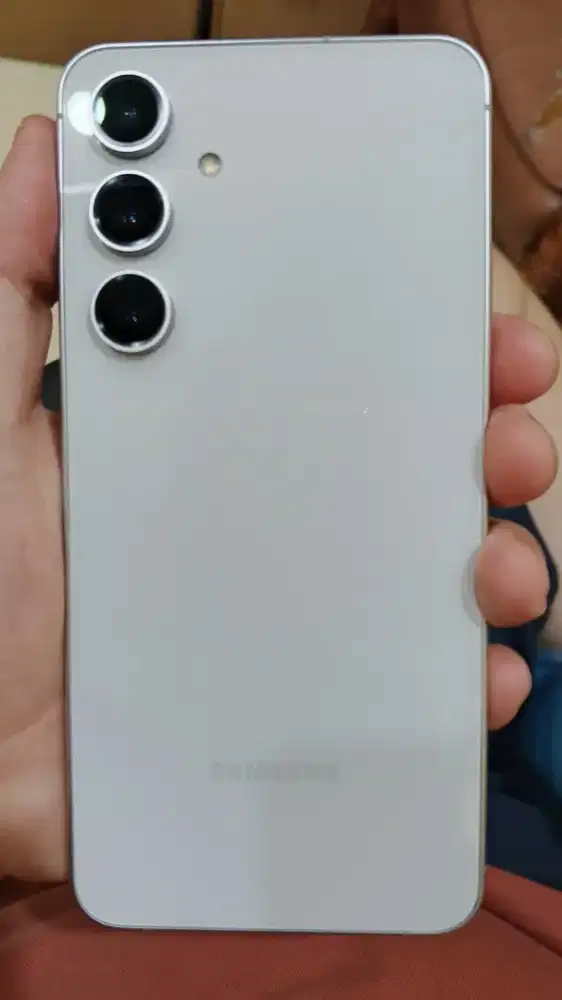 SAMSUNG S24 FE 8/256 GREY