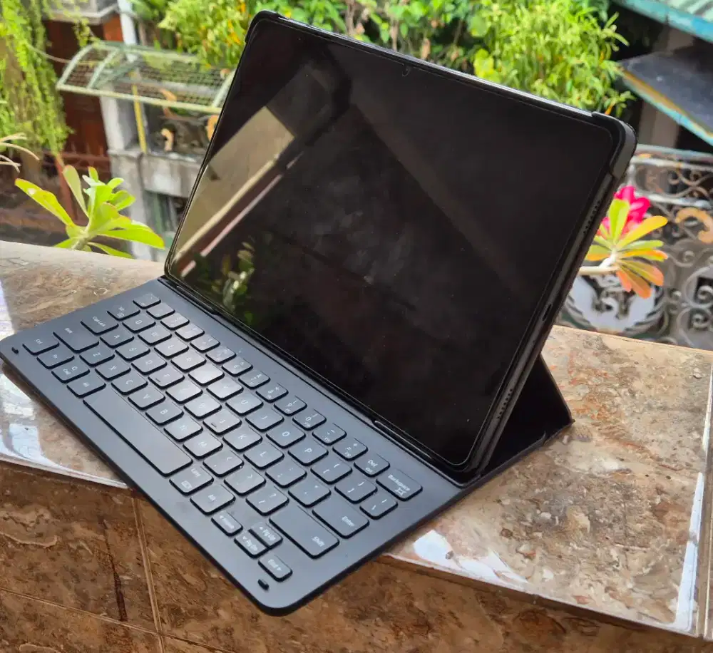 Jual Samsung Tab A9+ 5G [8/128Gb] + Keyboard Cover Original
