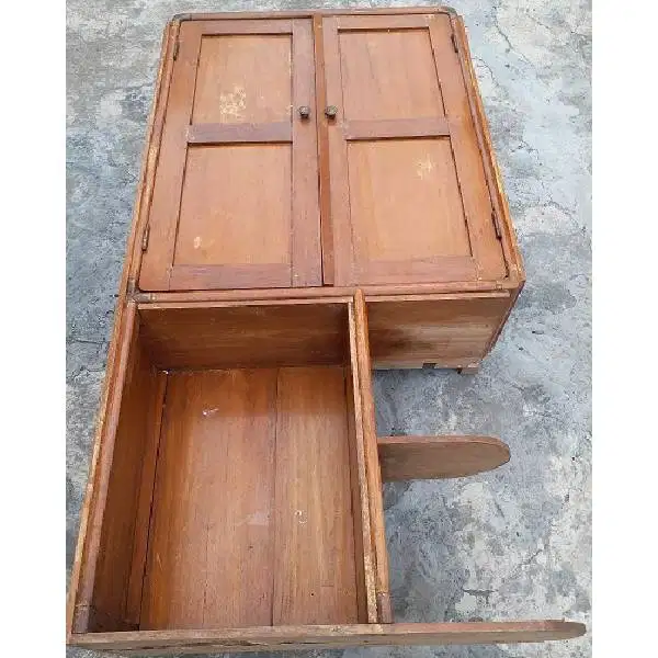 Antik original lemari gantung / tanam di tembok peninggalan kolonial B