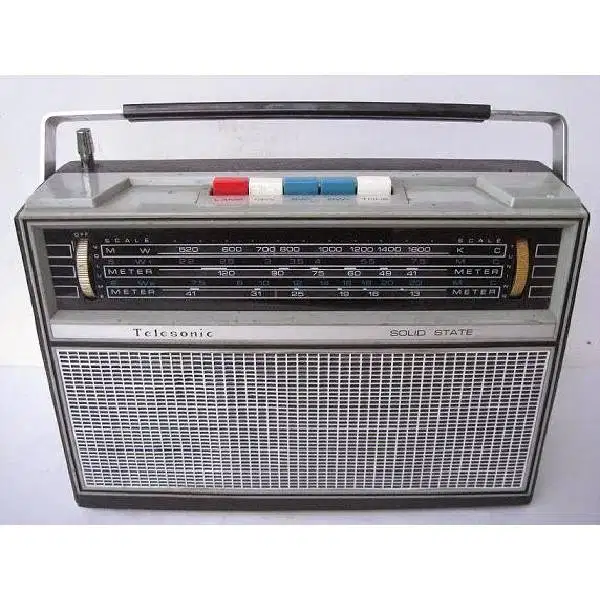 Vintage Radio djadoel model dan merek TR 330 - TELESONIC